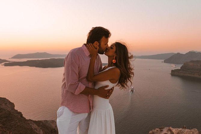 Flying Dress Santorini Photoshoot - The Flyoia dress colors and the rental cost reality check