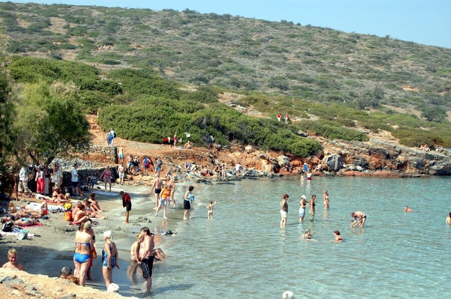 From Ag. Nikolaos: Spinalonga & Kolokytha Cruise with Lunch - Lunch onboard: roasted pork, fruit, wine or juice, and real expectations
