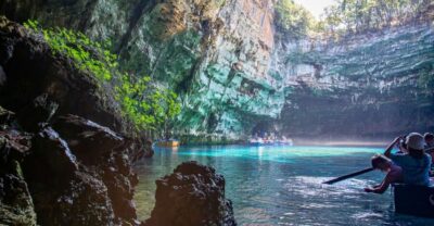 Melissani Lake & Drogarati Caves Tour