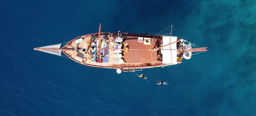 From Athens: Aegina, Agistri and Metopi Day Cruise w/ Lunch - The Return Sail to Athens: Drinks, Snacks, and More Sea Time