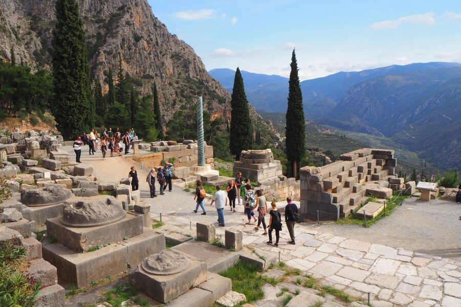 From Athens: Day Tour to Delphi - Delphi Museum in Under 1 Hour: Prioritize the Charioteer and Aghias