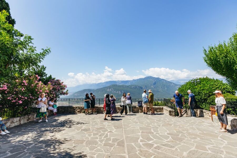 From Athens: Delphi and Meteora 2-Day Guided Tour - Cliff-Top Monasteries of Meteora: How the Visit Really Feels