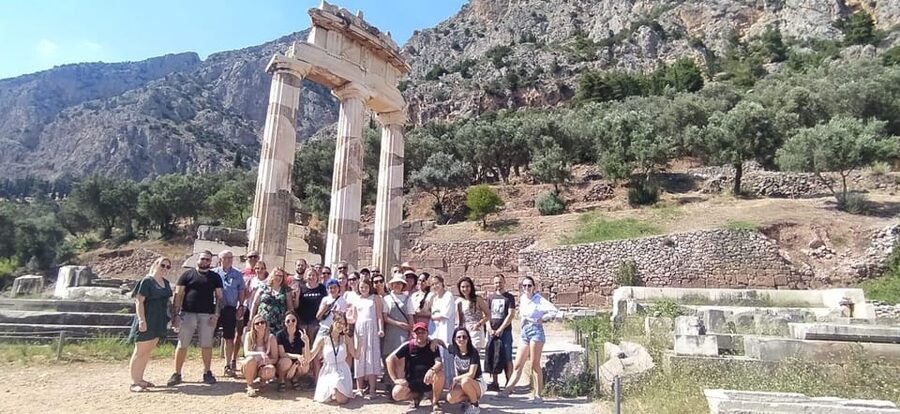 From Athens: Delphi Day Trip & Arachova Village Stop - First Look at Delphi Ruins with Audioguide and VR Audio