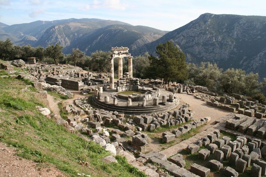 From Athens: Delphi Full Day V.R. Audio Guided Tour - The monuments that make Delphi feel myth-real