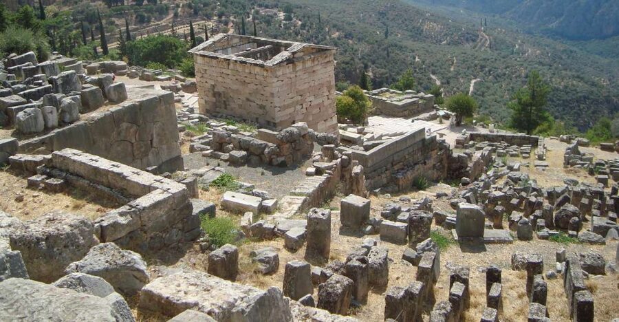 From Athens: Full Day Private Tour of Delphi - Key things to know before you go