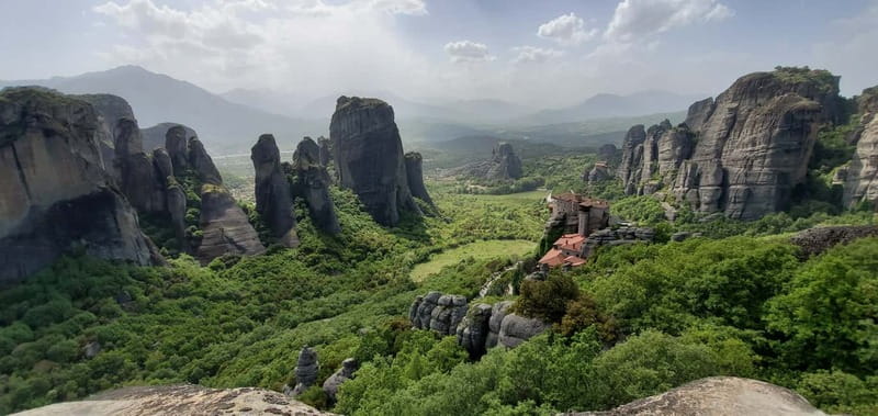 From Athens: Meteora Caves & Monasteries Day Trip by Train - The Train and Bus Route to Kalambaka: What the 06:58 AM Start Really Means