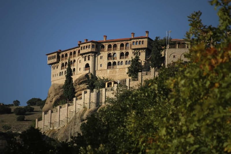 From Athens: Meteora Caves & Monasteries Day Trip by Train - Who This Trip Fits Best (and Who Might Skip It)