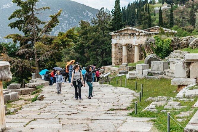 From Athens: Small-Group Delphi, Museum & Arachova Day Trip - Key highlights to look for