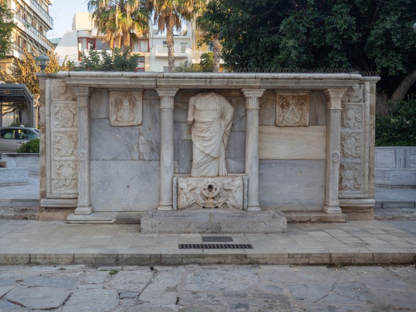 From Chania: Knossos Palace and Heraklion Full-Day Tour - Price and entry fees: when the math works and when it does not