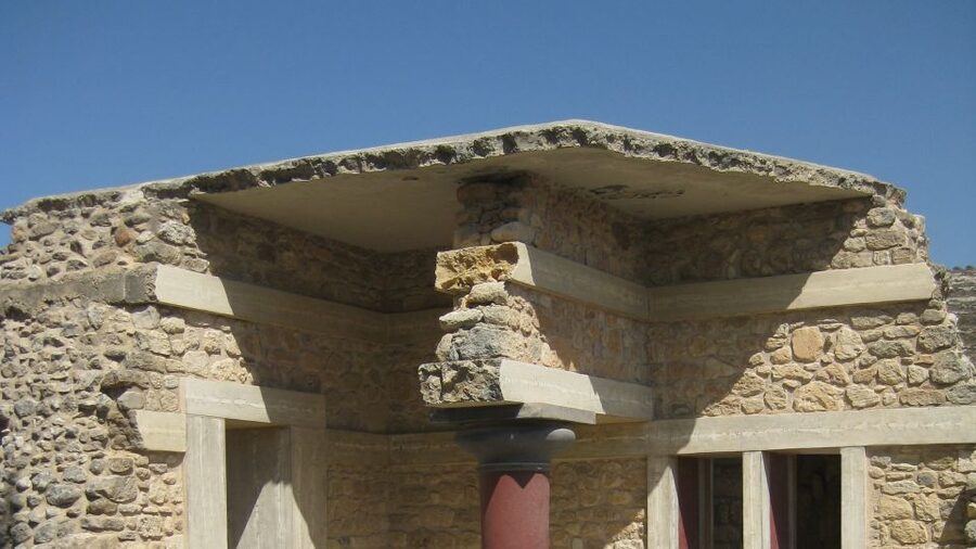 From Chania: Knossos Palace and Heraklion Full-Day Tour - The Chania to Knossos run: coach time you should plan for