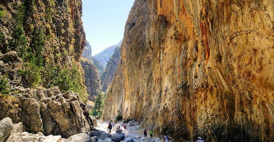 From Chania/Rethymno: Samariá Gorge Guided Hike with Pickup - Why Samaria Gorge is still the main event from Crete