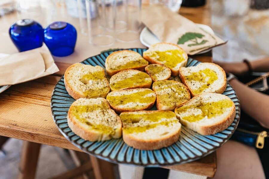 From Chania: Wine and Olive Oil Tasting Tour with Snacks - Family Winery Stop and the Cretan Grapes You’ll Taste