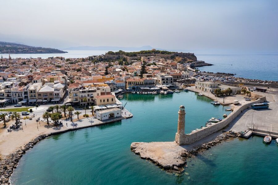 From Heraklion: Chania Town, Kournas Lake, and Rethymno Tour - Getting on the Bus from Heraklion and Nearby Resorts