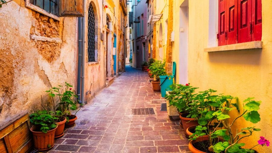 From Heraklion: Chania Town, Kournas Lake, and Rethymno Tour - Chania Town: Venetian Streets, Old Port Views, 2.5 Hours