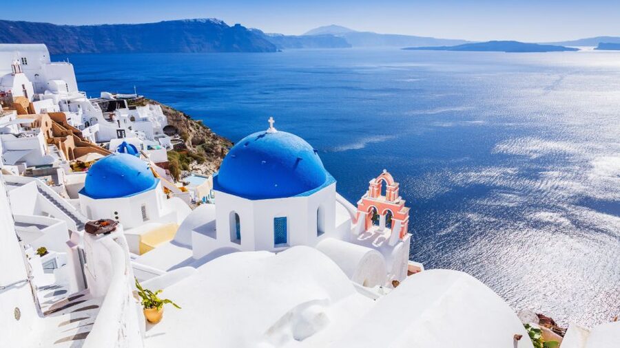 From Heraklion/Crete: Santorini Island Guided Day Trip - A quick Santorini fix from Crete, what makes this tour work