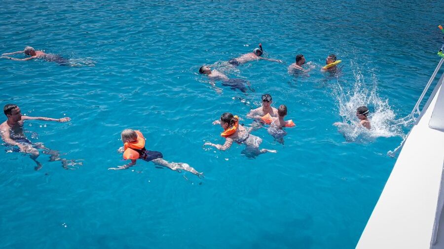 From Heraklion: Elounda, Kolokitha, and Spinalonga Boat Trip - BBQ lunch on board: filling food, simple choices, and drinks