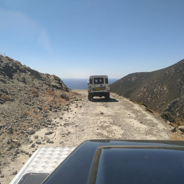From Heraklion: Matala Beach - Caves & winery Full Day tour - Pickup, 4x4 Comfort, and the Messara Valley Scenic Drive