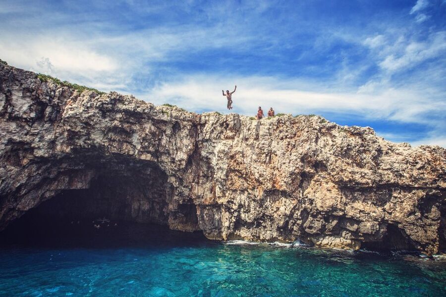 From Heraklion: Sunset Cruise to Dia Island - Rocca a Mare Fortress: the quick photo stop that sets the mood