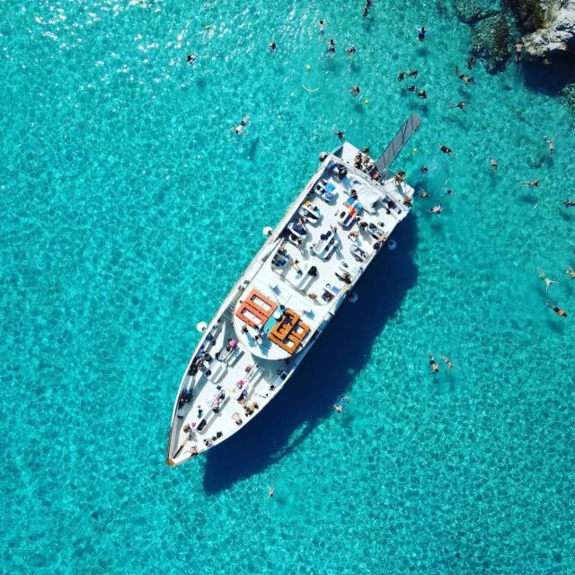 From Lefkimmi: Paxos, Antipaxos & Blue Caves Speedboat Tour - Weather reality: how choppy seas affect your day