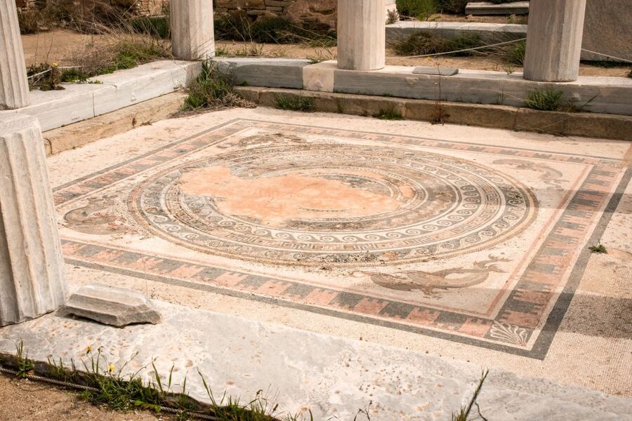 From Mykonos Cruise Port: Delos Guided Tour - Getting to Delos: sea bus, boat, and the common confusion