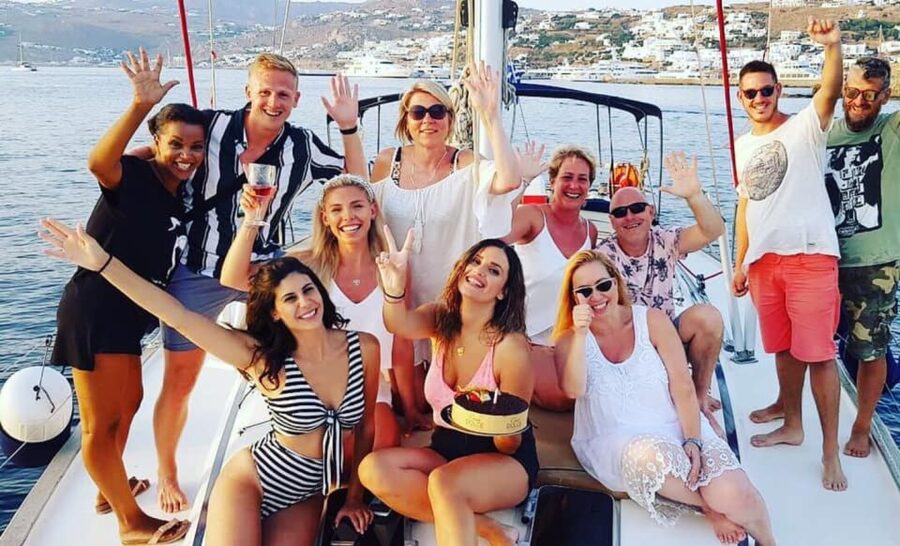 From Mykonos: Delos & Rhenia All-Inclusive Cruise with Lunch - The 6-hour flow, from pickup to swim breaks