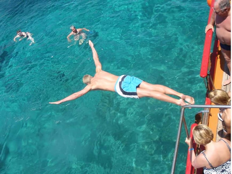 From Naxos: Koufonisia Boat Cruise and Rina's Cave w/ Lunch - Ano Koufonisi free time: village strolls, beaches, and sea taxi options