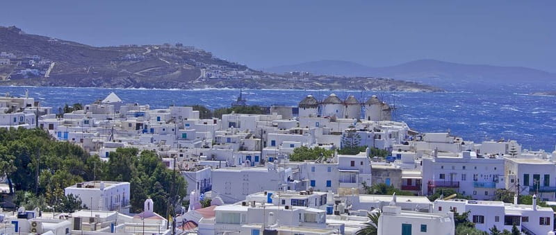 From Naxos: Round day trip to Mykonos Island - Ferry time: the crossing is short, but it can feel lively