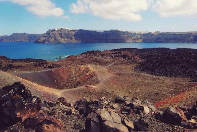 From Old Port:Volcanic Islands Boat Trip & Hot Spring Visit - The volcano bay: Nea Kameni’s crater trails and what you’re really seeing