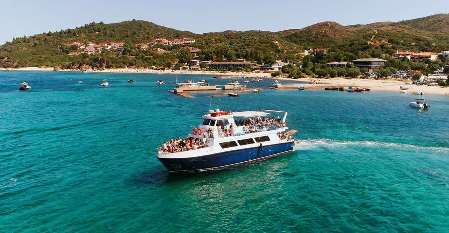 From Ouranoupolis: Cruise to Mount Athos Monasteries - From Ouranoupolis, the Gate to a Monastic World