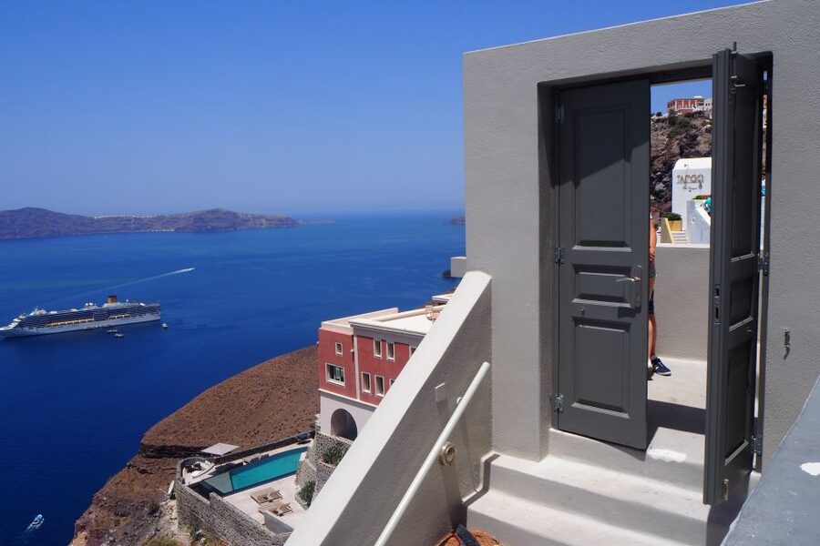 From Paros: Santorini Full-Day Boat Trip - Setting off from Paros: Piso Livadi to Athinios