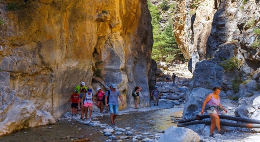 From Rethymno: Samariá Gorge Full-Day Hike - What to bring: simple gear that keeps the day fun