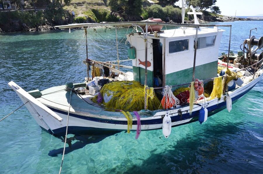 From Thessaloniki: Halkidiki Blue Lagoon Cruise - Key highlights worth planning around