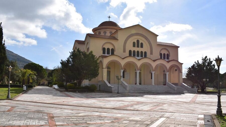 From Zakynthos: Full-Day Tour of Kefalonia - Comfort and packing tips that actually matter