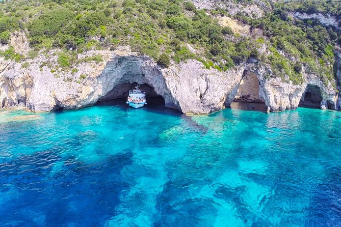 Full-Day Boat Tour of Paxos Antipaxos Blue Caves from Corfu - Why Paxos and Antipaxos Blue Caves make a great Corfu day trip