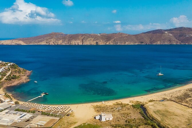 Half Day Private Tour Island with a Local in Mykonos - Stop 2: Psarou Beach and Those Celebrity-Yacht Photo Angles
