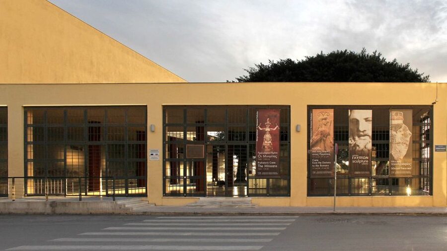 Heraklion Archaeological Museum Ticket & Audio Guide - Minoan Frescoes and the Bull-Leaping Scene