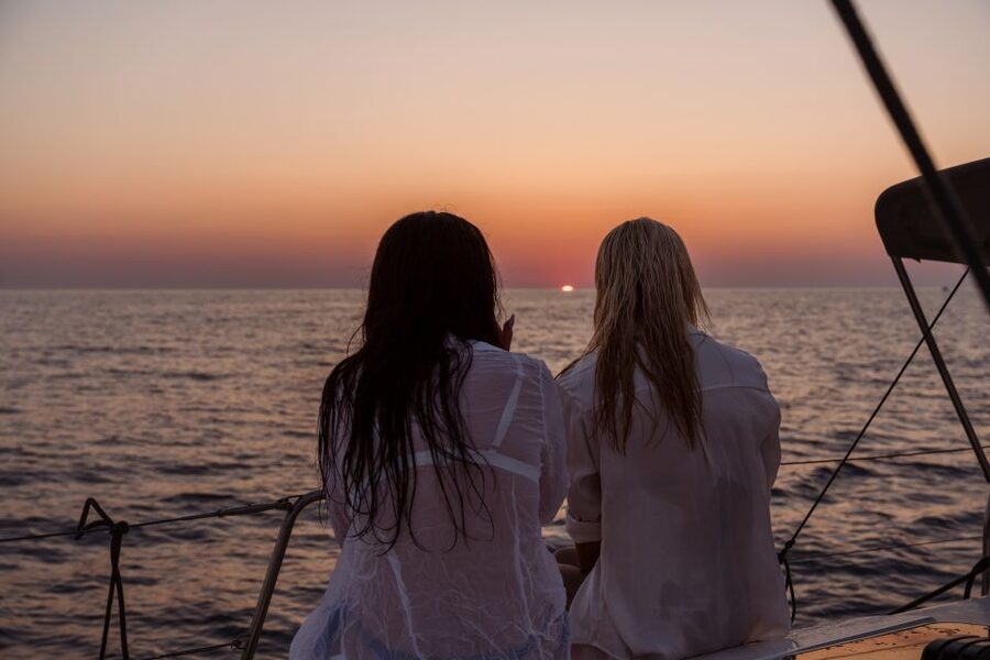 Heraklion: Dia Island Sailing Cruise with Snorkeling - Dia Island from Heraklion: why this cruise is worth your time