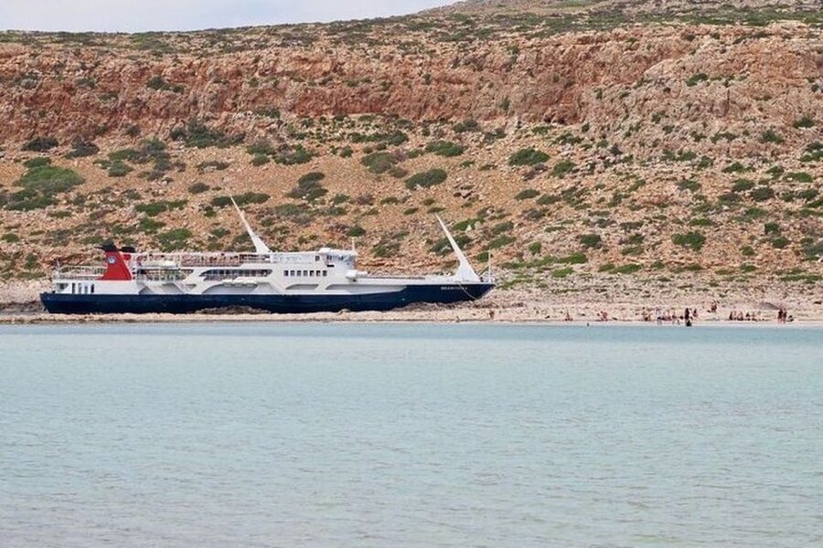 Heraklion: Gramvousa Island Day Trip & Balos Beach - Western Crete to Kissamos: the bus ride that sets up the day