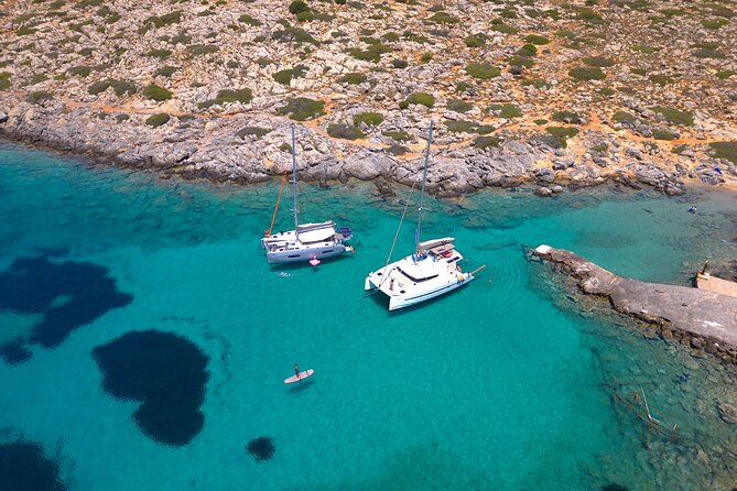 Heraklion: Sunset Luxury Cruise with Sushi and Open Bar - On the water: how the catamaran setup helps you relax