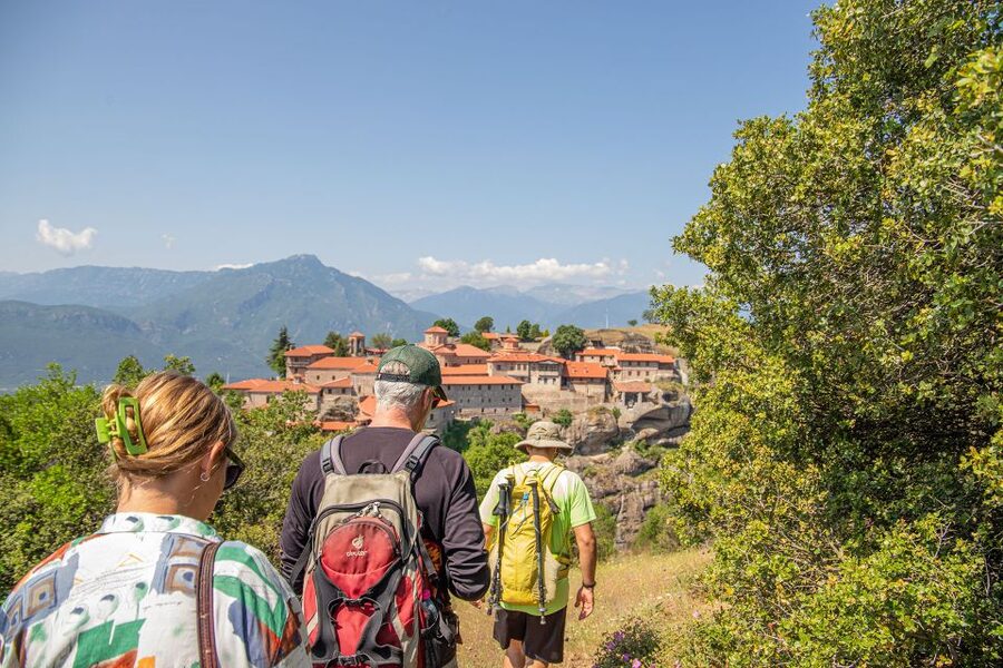 Kalabaka: Meteora Small-Group Hiking Tour w/ Monastery Visit - Getting from Kalampaka to the trailhead without drama