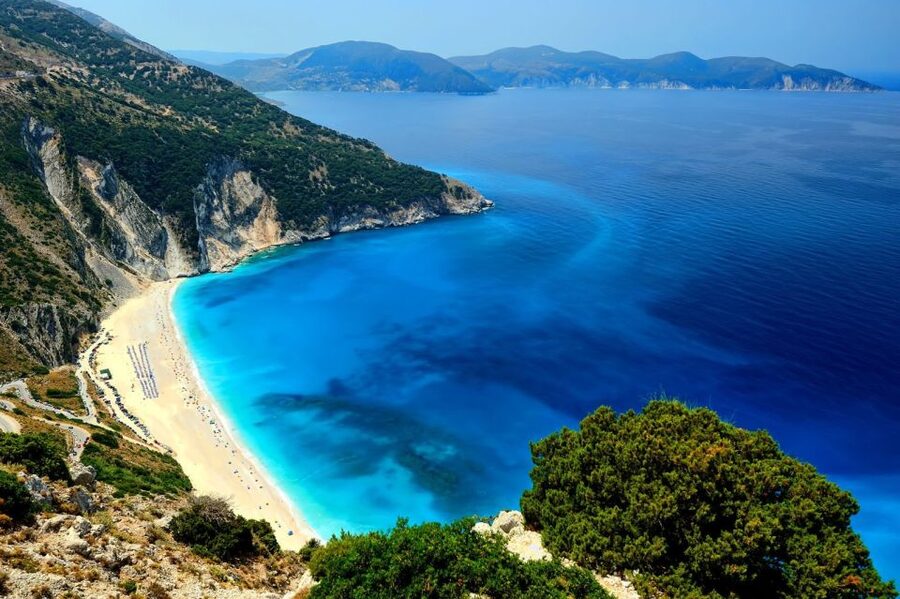Kefalonia: Wine Tasting, Melissani, Drogarati & Fiscardo - Fiskardo Free Time: How to Spend 90 Minutes Without Rushing