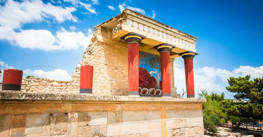 Knossos Palace & Heraklion Full-Day Tour from Rethymno Areas - From Rethymno to Knossos: the drive, the timing, and the photo stops