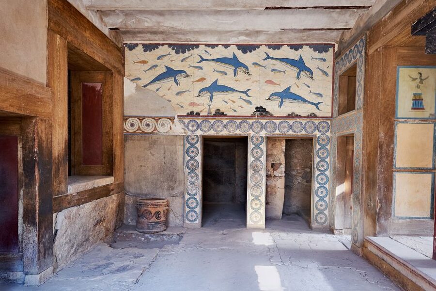 Knossos Palace Skip-the-Line Ticket & Private Guided Tour - What a private archaeologist adds to the Minoan story