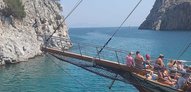 Kos: 3-Island Cruise with Lunch, Swimming and Audio Guide - The Phone Audio Guide: Your Free “On-Board Guidebook”
