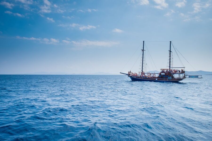 Kos Town: Kalymnos & Pserimos Day Cruise & Optional Transfer - Timing, sun, and practical tips so you enjoy the whole 7.5 hours