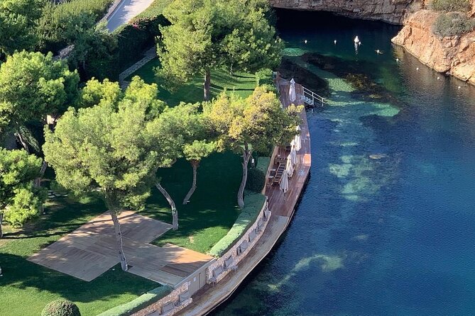 Lake Vouliagmeni Thermal Spa And Temple Of Poseidon Private Full Day Tour - Vouliagmeni stop for Greek bites and that ice cream moment