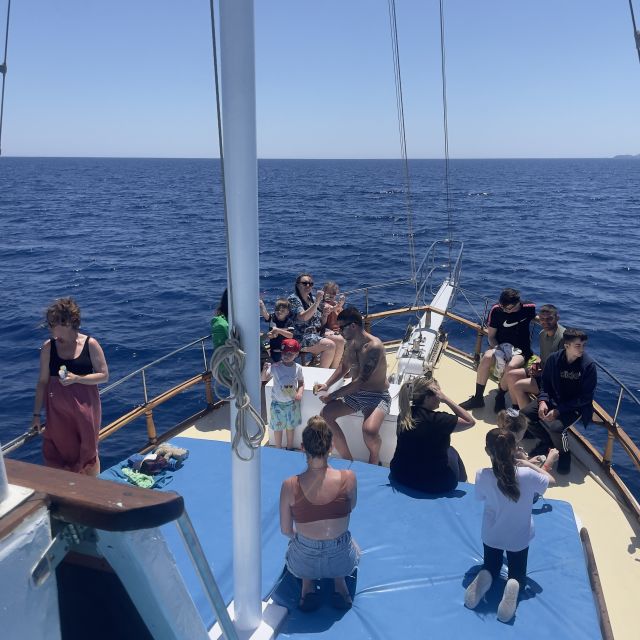 Lindos: Rhodes South-East Coast Cruise with Swim Stops - Lindos South-East Coast, four swim breaks, zero wasted time