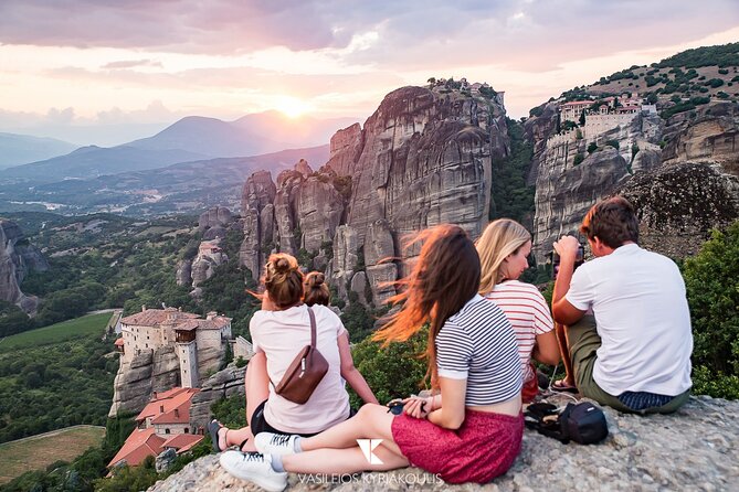 Majestic Sunset Meteora Tour with Local Guide - The Sunset Rock Moment, Best Viewpoints, and Cloud Reality