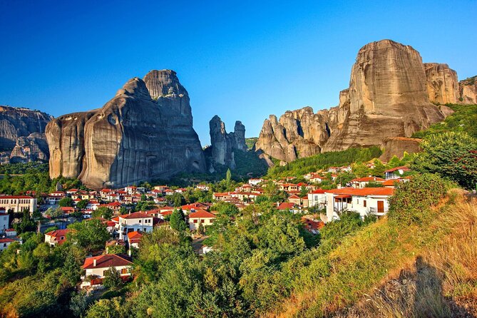 Meteora Full Day Private Tour from Athens including Lunch - A long day from Athens, but a smart one
