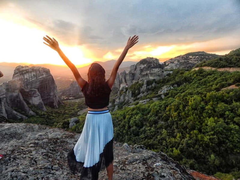 Meteora: Majestic Sunset Tour & Monasteries with Local Guide - Badova Hermit Caves: the cliffside life you can picture